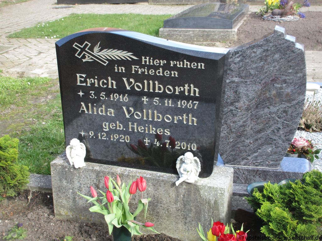 Grabstein Erich Vollborth 2987 u Alida, geb. Heikes 2981